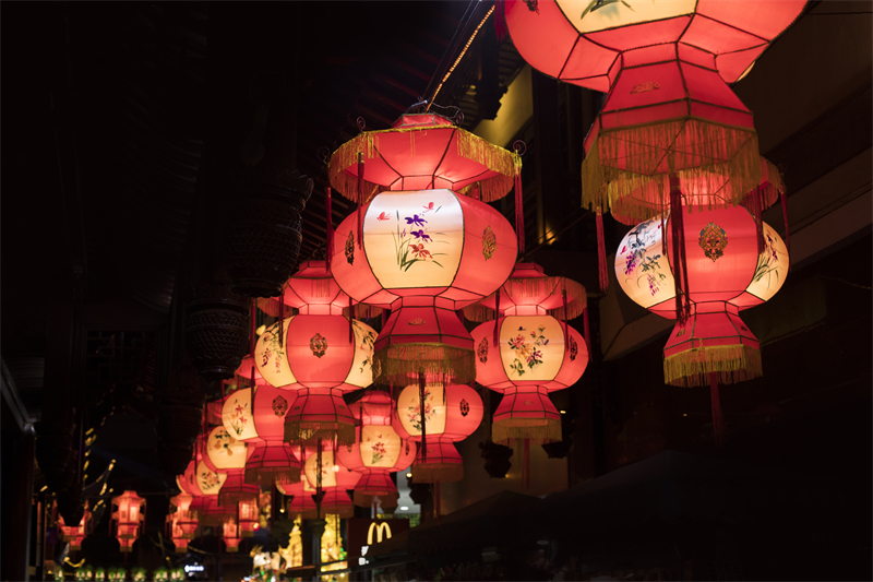 元宵節(jié)︱天上月圓，地上人安