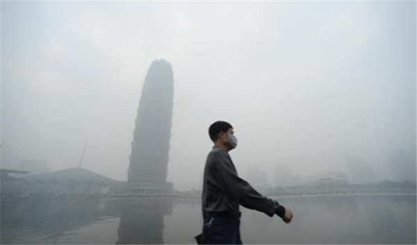 鄭州啟動重污染天氣橙色預(yù)警，十一前的天有點“灰”